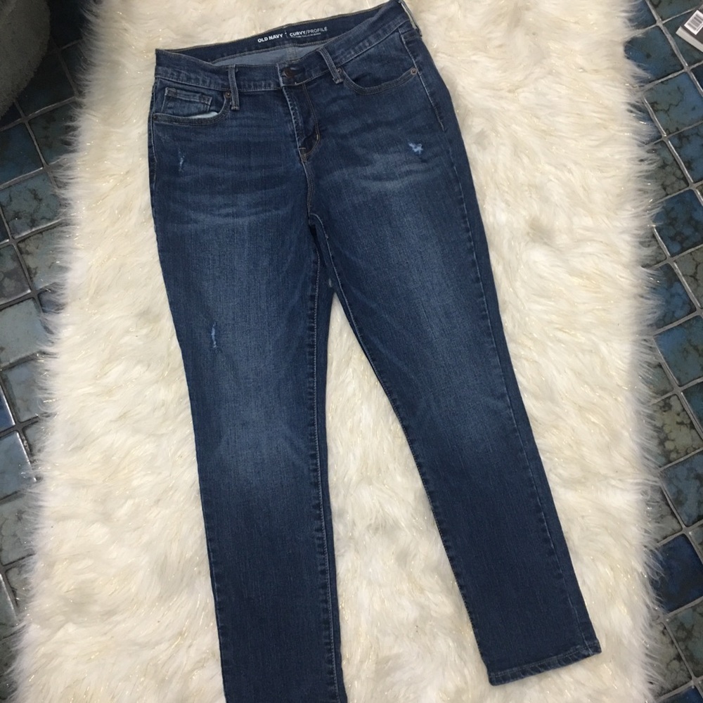 Old Navy curvy mid-rise Jeans 8 short